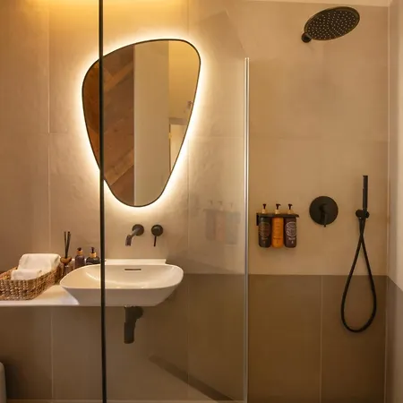 Apartment M22